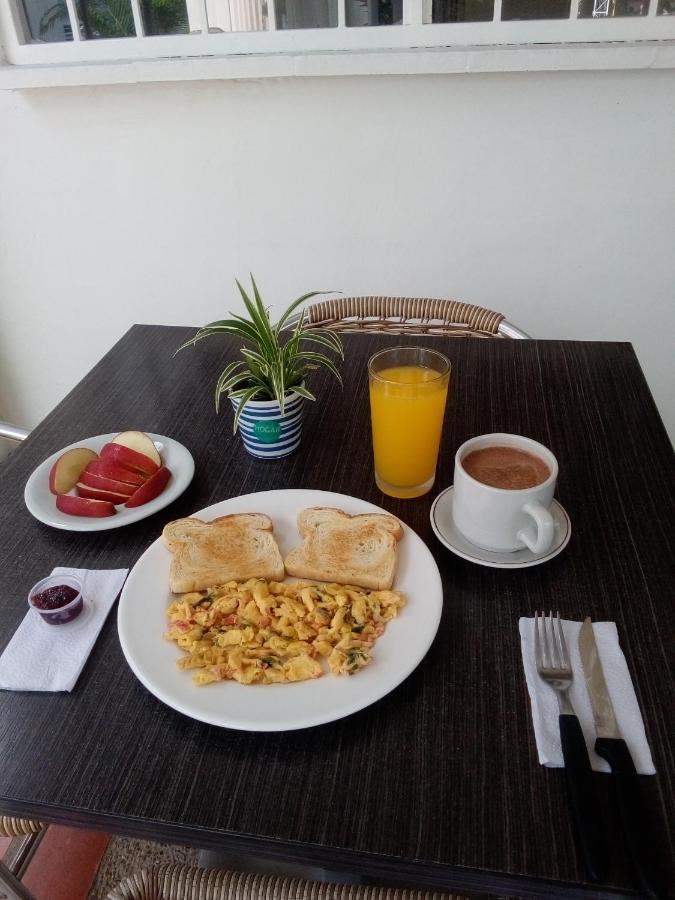 Hotel Maceo ميلغار المظهر الخارجي الصورة