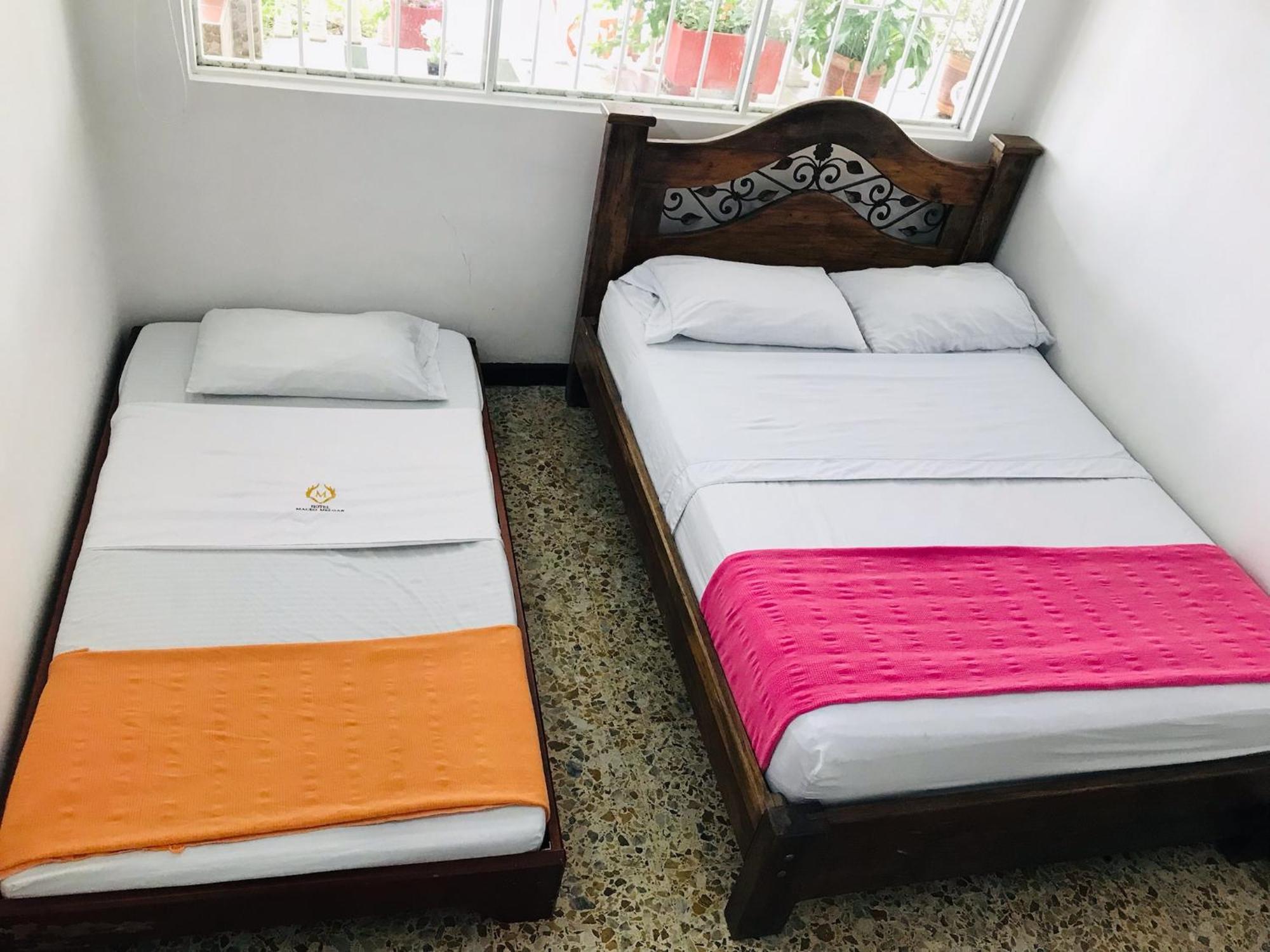 Hotel Maceo ميلغار المظهر الخارجي الصورة
